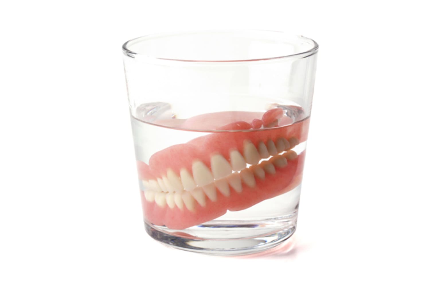 入れ歯を清潔に保つ